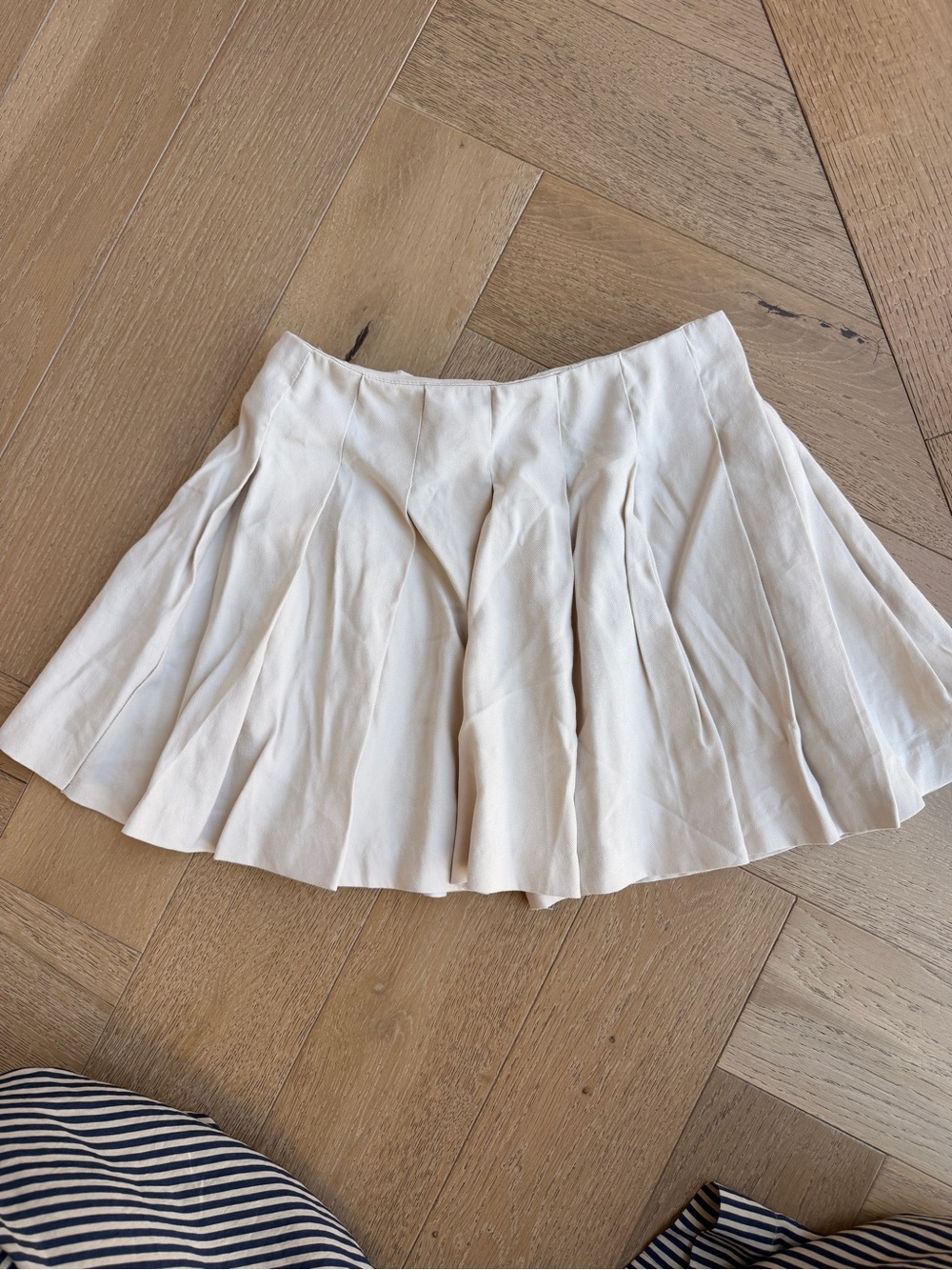 Frankie Shop Ivory Pleated Mini Skirt